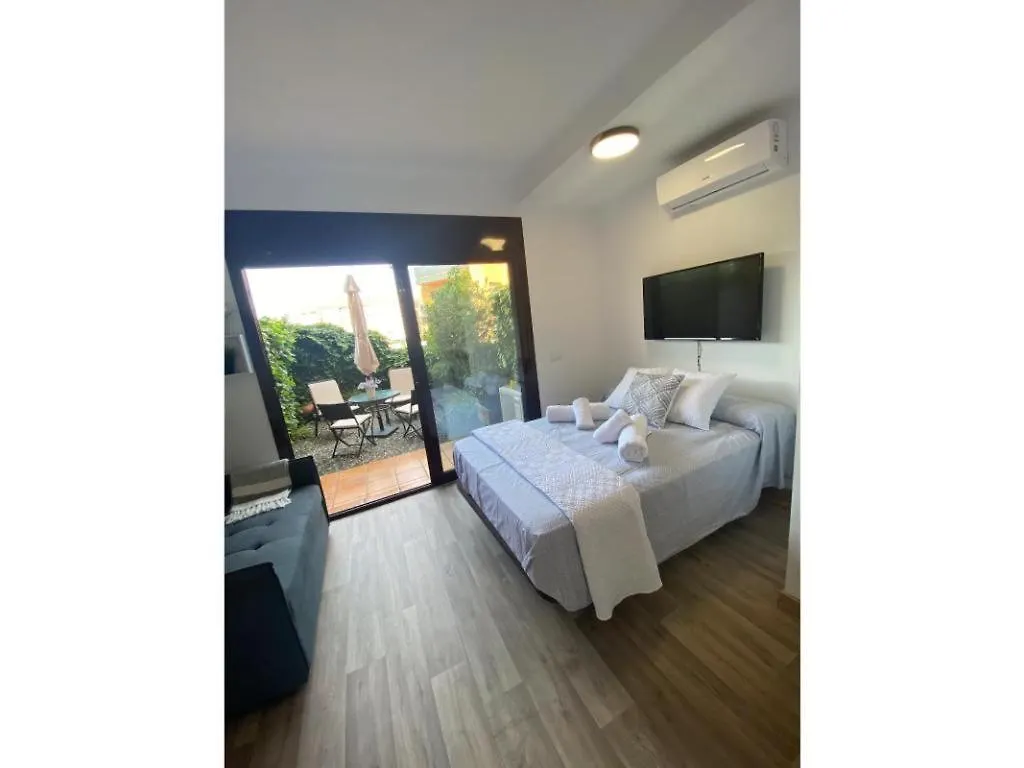 Apartamento-Loft, Lloret De Mar 0*,  İspanya